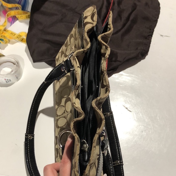 Coach brown monogram C handbag - Picture 8 of 11